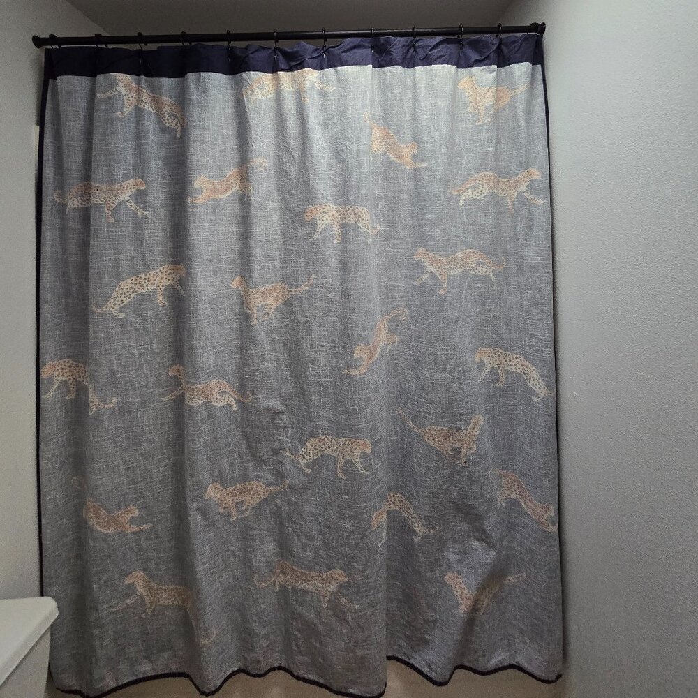 Anthropologie leopard organic cotton shower curtain - Picture 3 of 10